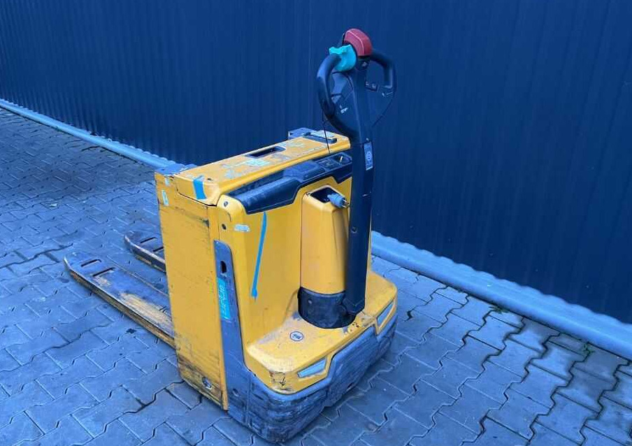 Jungheinrich EJEC20 - Pallet truck: picture 3 Jungheinrich EJEC20 - Pallet truck: picture 3