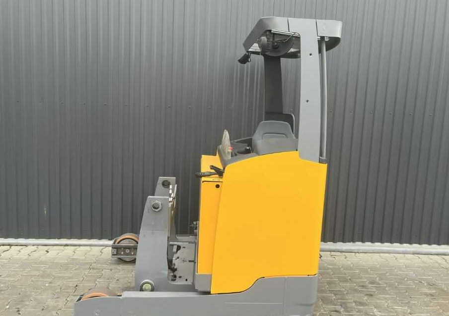Jungheinrich ETV216 - Reach truck: picture 2 Jungheinrich ETV216 - Reach truck: picture 2