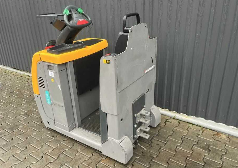 Jungheinrich EZS350 - Tow tractor: picture 3 Jungheinrich EZS350 - Tow tractor: picture 3