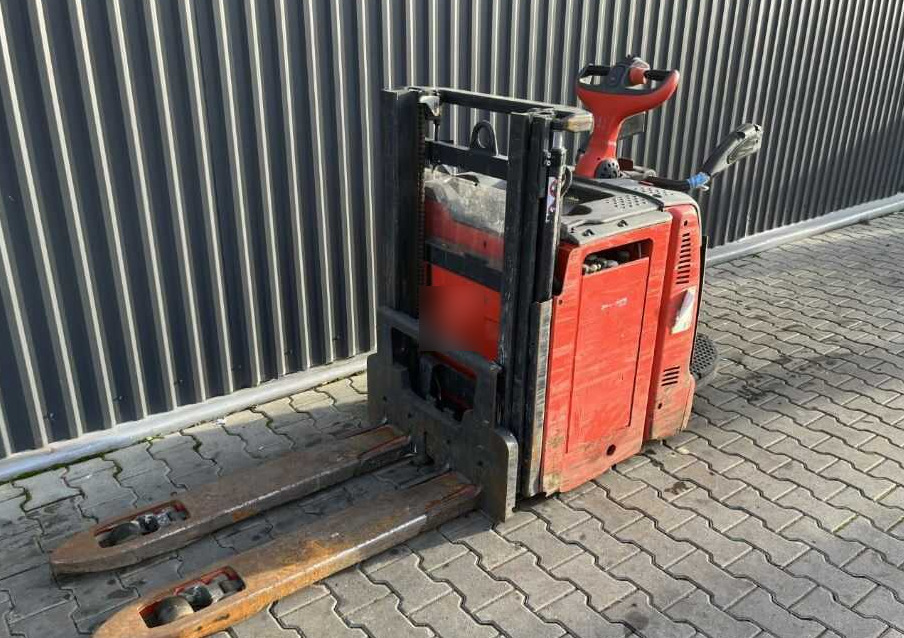 Linde D12AP - Stacker: picture 1 Linde D12AP - Stacker: picture 1