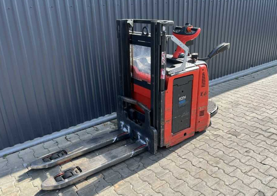 Linde D12HPAP - Stacker: picture 1 Linde D12HPAP - Stacker: picture 1
