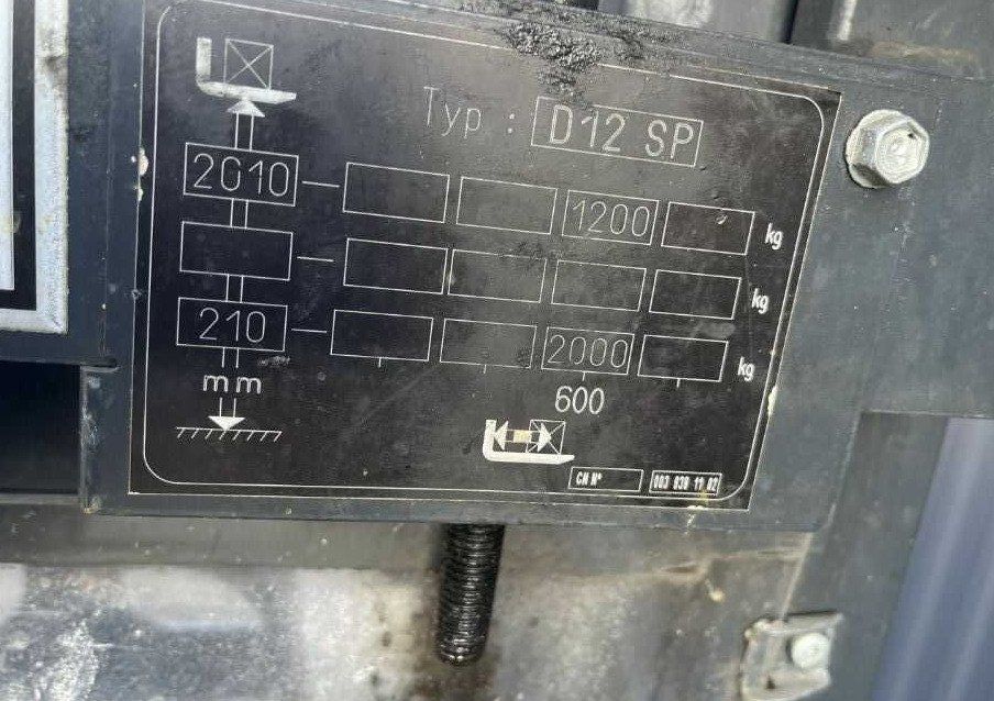 Linde D12SP - Stacker: picture 4 Linde D12SP - Stacker: picture 4
