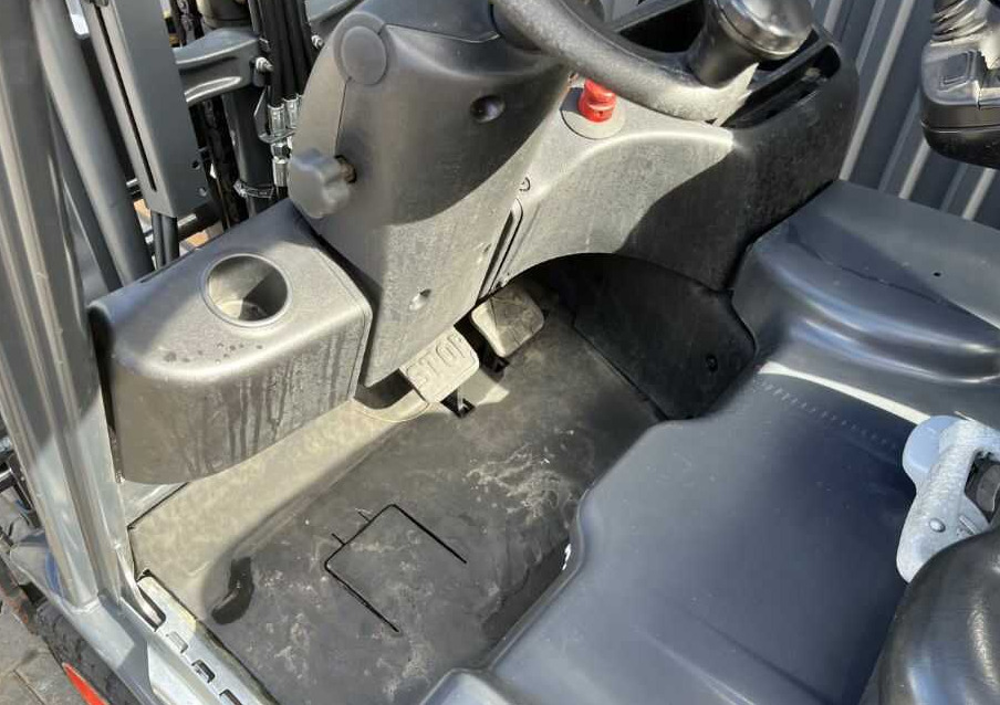 Linde E16-02 leasing Linde E16-02: picture 10 Linde E16-02 leasing Linde E16-02: picture 10