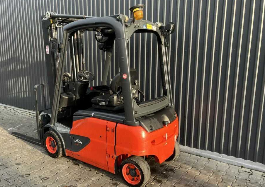 Linde E16P-02 - Electric forklift: picture 3 Linde E16P-02 - Electric forklift: picture 3