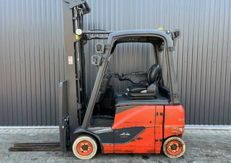 Linde E16PH-02 - Electric forklift: picture 2 Linde E16PH-02 - Electric forklift: picture 2