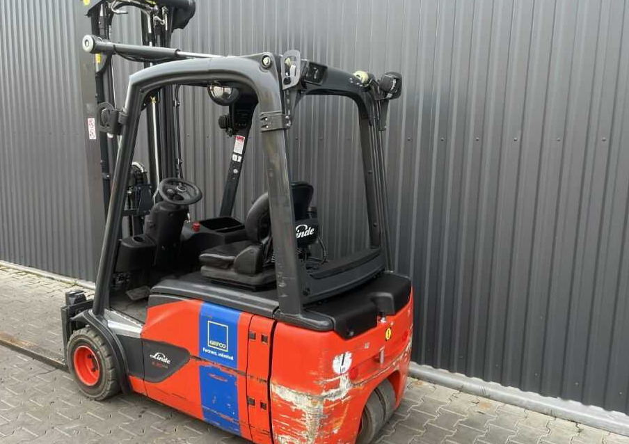 Linde E20L-02 - Electric forklift: picture 3 Linde E20L-02 - Electric forklift: picture 3