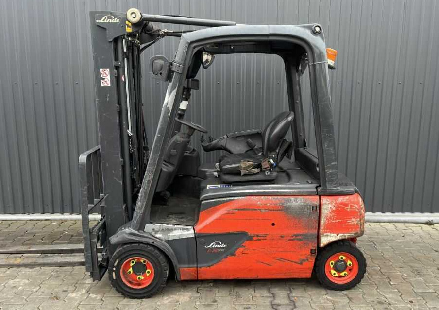 Linde E20PL-02 - Electric forklift: picture 2 Linde E20PL-02 - Electric forklift: picture 2