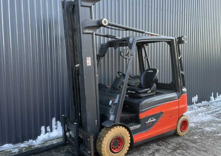 Linde E25L-01 - Electric forklift: picture 1 Linde E25L-01 - Electric forklift: picture 1