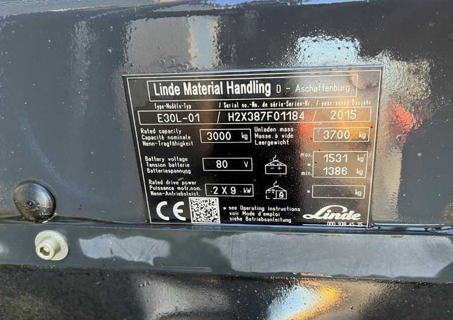 Linde E30L-01 - Electric forklift: picture 4 Linde E30L-01 - Electric forklift: picture 4