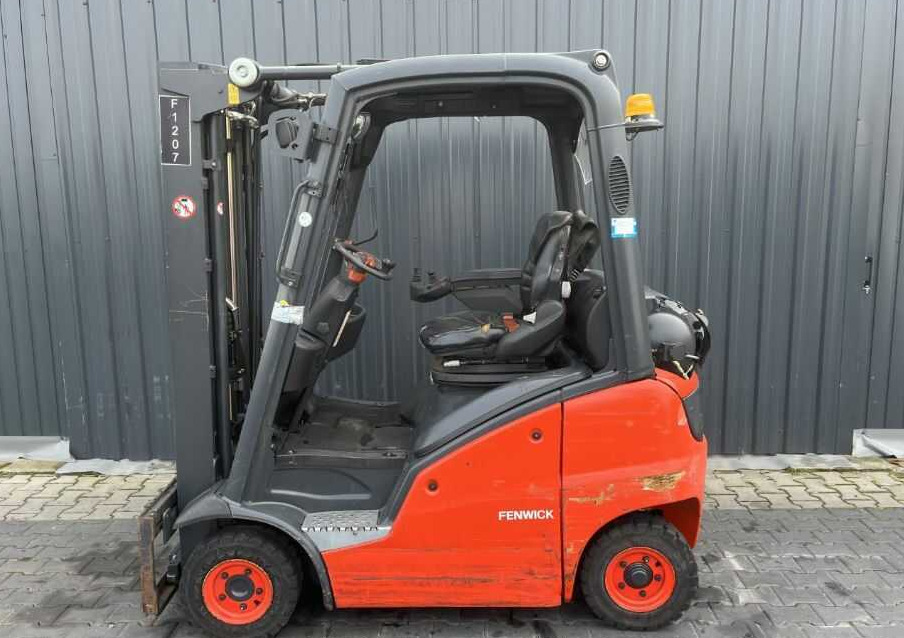 Linde H16T-01 - LPG forklift: picture 2 Linde H16T-01 - LPG forklift: picture 2