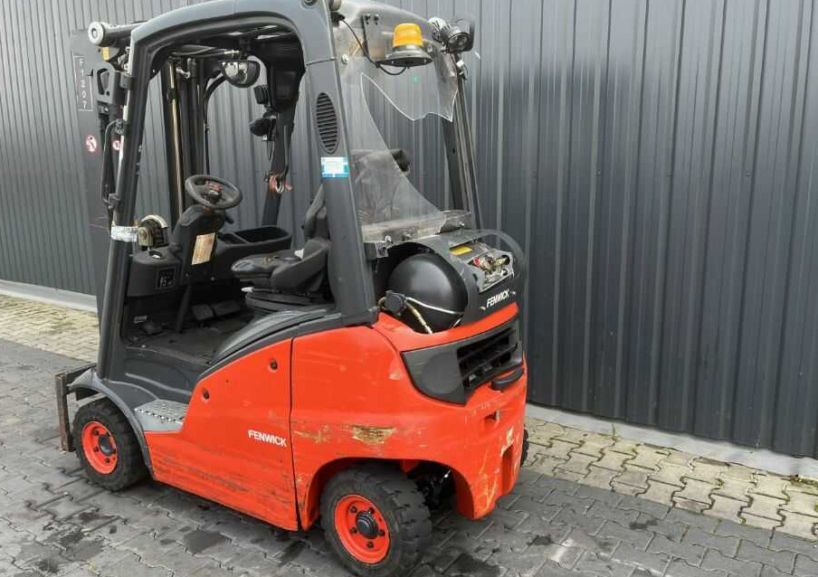 Linde H16T-01 - LPG forklift: picture 3 Linde H16T-01 - LPG forklift: picture 3