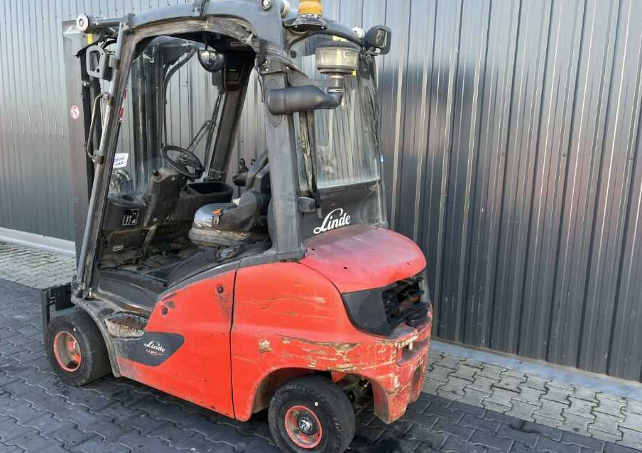 Linde H20D-01 - Diesel forklift: picture 3 Linde H20D-01 - Diesel forklift: picture 3