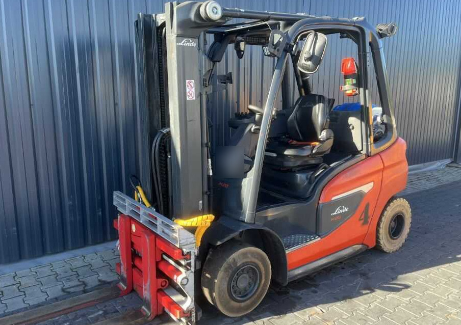 Linde H20T-01/600 - LPG forklift: picture 1 Linde H20T-01/600 - LPG forklift: picture 1