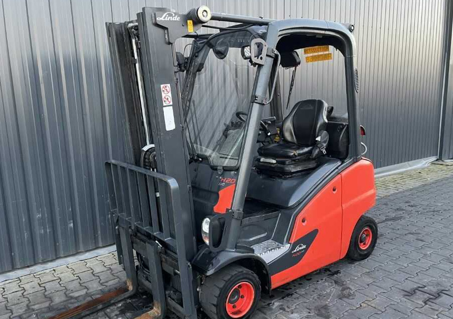 Linde H20T-01 - LPG forklift: picture 1 Linde H20T-01 - LPG forklift: picture 1