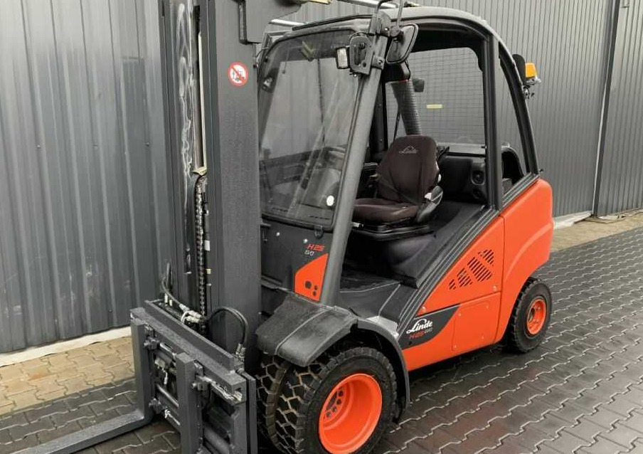 Linde H25T-02/600 - LPG forklift: picture 3 Linde H25T-02/600 - LPG forklift: picture 3