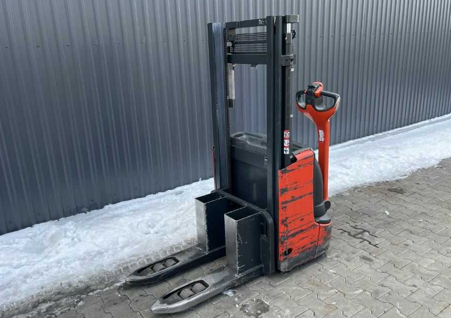 Linde L10 - Stacker: picture 1 Linde L10 - Stacker: picture 1
