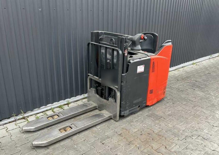 Linde L12SP - Stacker: picture 1 Linde L12SP - Stacker: picture 1