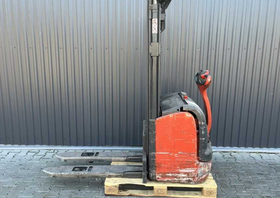 Linde L16 - Stacker: picture 2 Linde L16 - Stacker: picture 2