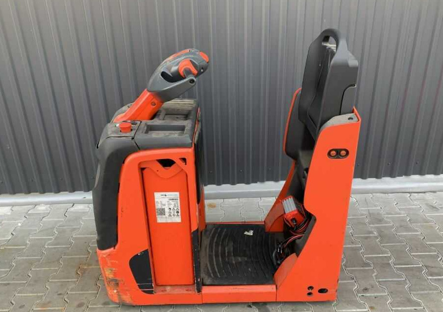 Linde P20 - Tow tractor: picture 5 Linde P20 - Tow tractor: picture 5