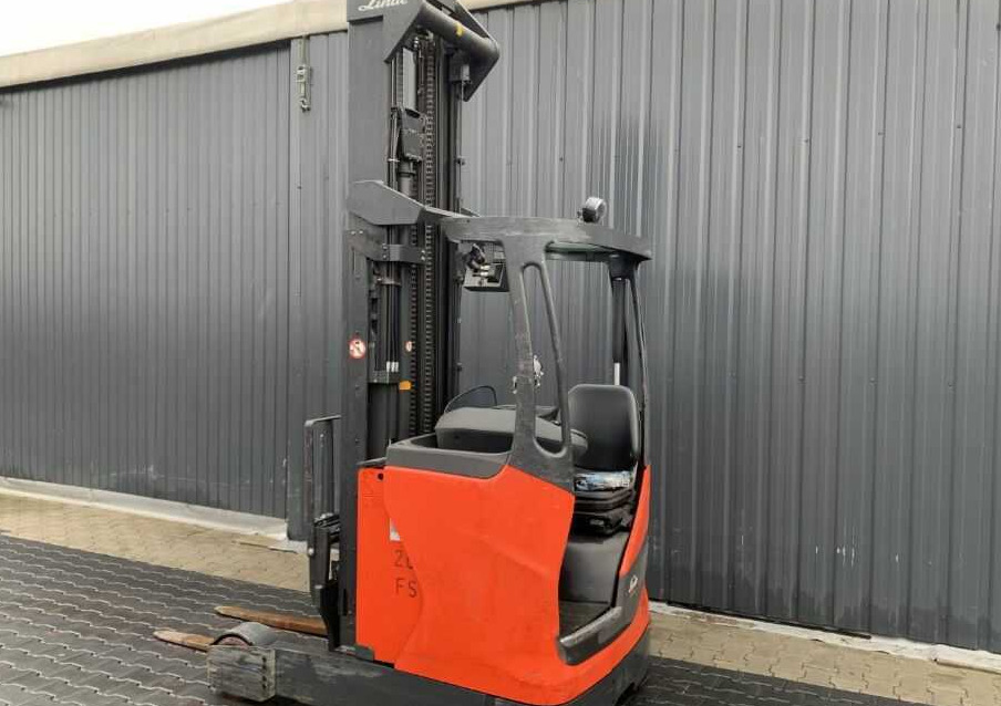 Linde R14-01 - Reach truck: picture 2 Linde R14-01 - Reach truck: picture 2