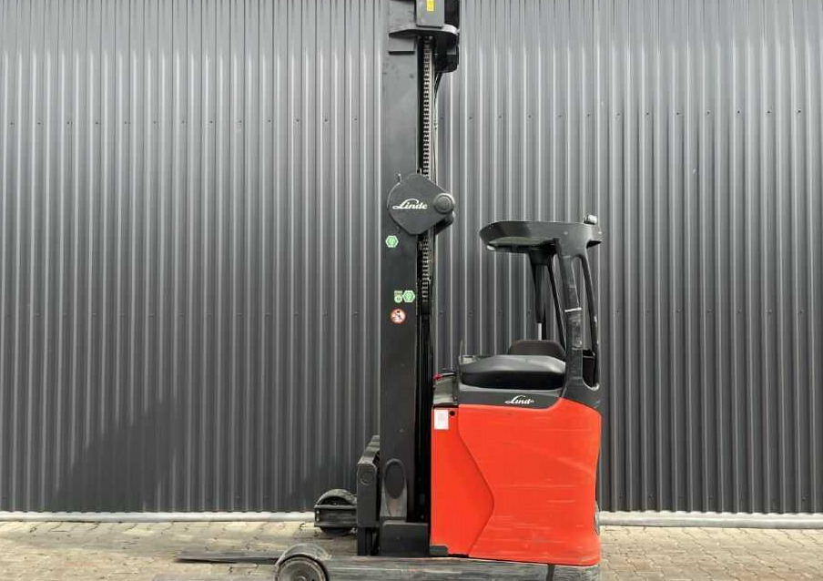 Linde R16HD-01 - Reach truck: picture 2 Linde R16HD-01 - Reach truck: picture 2