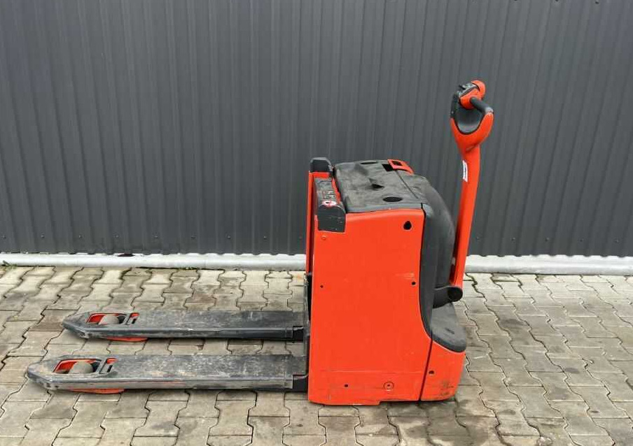 Linde T16L - Pallet truck: picture 5 Linde T16L - Pallet truck: picture 5