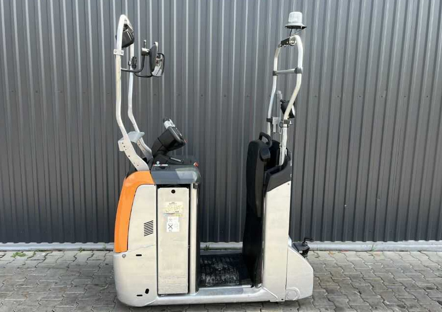 Still LTX50 - Tow tractor: picture 2 Still LTX50 - Tow tractor: picture 2