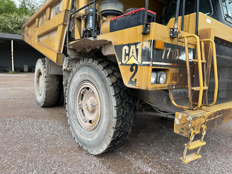 Caterpillar 771D - Rigid dumper/ Rock truck: picture 4 Caterpillar 771D - Rigid dumper/ Rock truck: picture 4