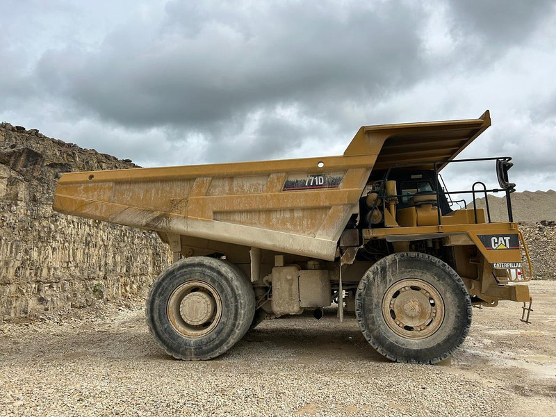 Caterpillar 771D - Dumper: picture 3 Caterpillar 771D - Dumper: picture 3