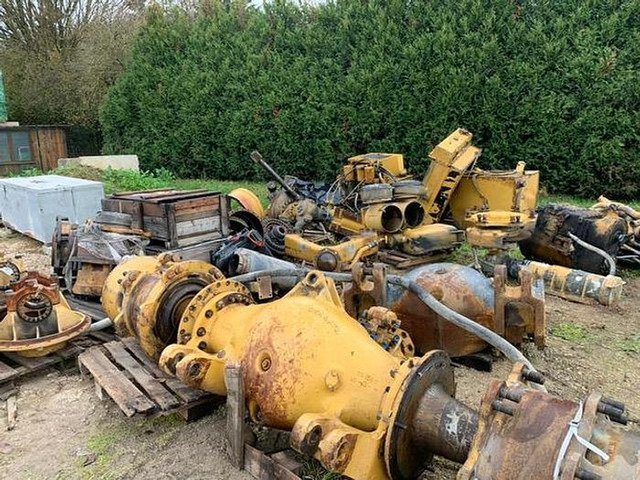 Caterpillar Cat 769 C Cat 771D and Cat 773B pour piece / for parts - - Axle and parts: picture 1 Caterpillar Cat 769 C Cat 771D and Cat 773B pour piece / for parts - - Axle and parts: picture 1