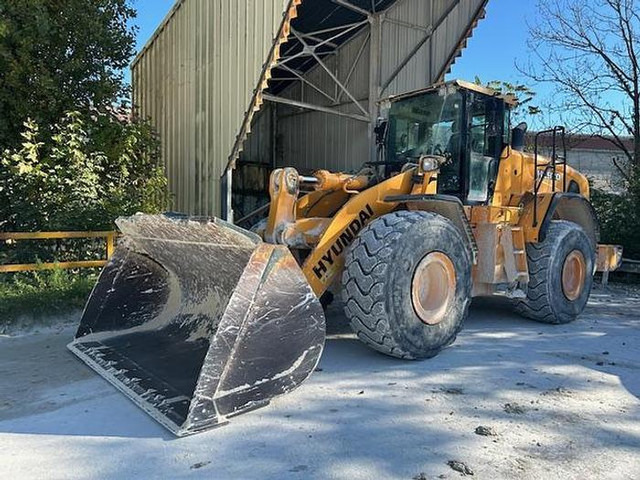 Hyundai HL970 - Loader: picture 1 Hyundai HL970 - Loader: picture 1