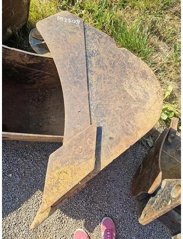 Terex TLB840PS - Bucket: picture 1 Terex TLB840PS - Bucket: picture 1