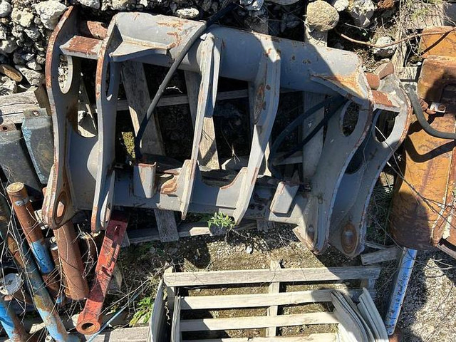 Volvo L120C/D/E/F/H L90C/D/E/F - Quick coupler: picture 3 Volvo L120C/D/E/F/H L90C/D/E/F - Quick coupler: picture 3