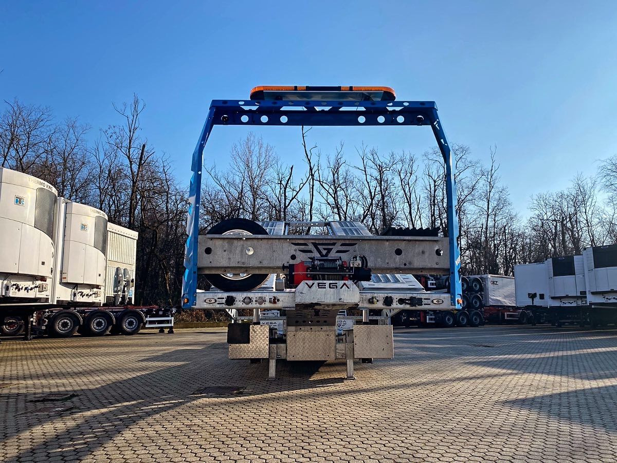 PROMAX 3 AXLE TRUCK CARRIER - Autotransporter semi-trailer: picture 4 PROMAX 3 AXLE TRUCK CARRIER - Autotransporter semi-trailer: picture 4