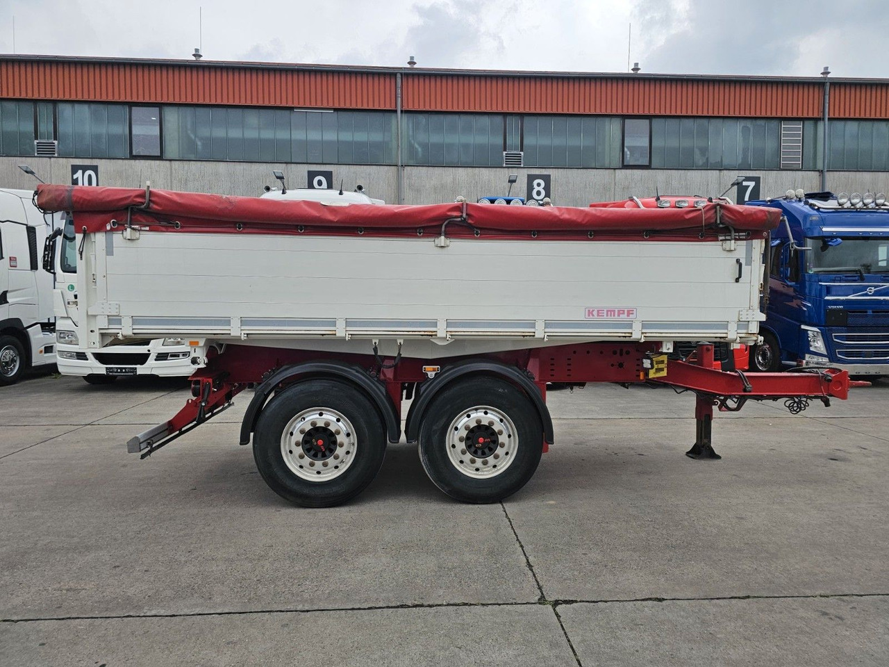 Kempf GETREIDEKIPPER * SAF-ACHSEN * LIFTACHSE * ALCOA - Tipper trailer: picture 4 Kempf GETREIDEKIPPER * SAF-ACHSEN * LIFTACHSE * ALCOA - Tipper trailer: picture 4