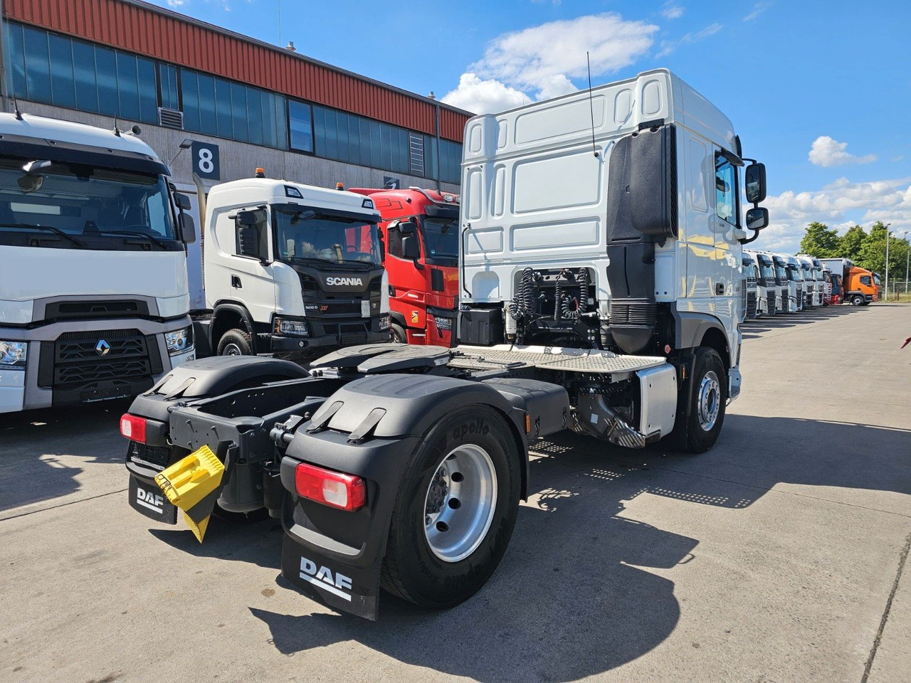 DAF XF 530 * SC * ADR * RETARDER * ACC * PARKCOOL * - Tractor unit: picture 5 DAF XF 530 * SC * ADR * RETARDER * ACC * PARKCOOL * - Tractor unit: picture 5