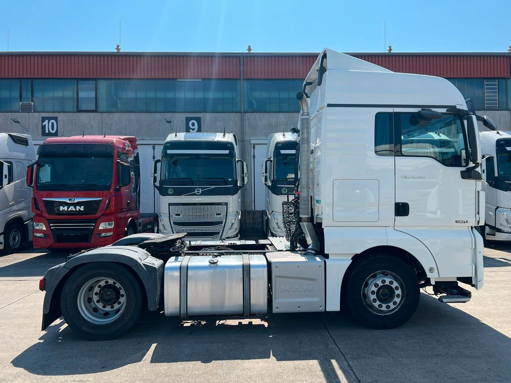 MAN TGX 18.480 * ADR * RETARDER * EURO 6 * NAVI* ACC - Tractor unit: picture 4 MAN TGX 18.480 * ADR * RETARDER * EURO 6 * NAVI* ACC - Tractor unit: picture 4