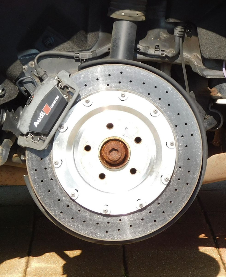 Sedan Audi S8 plus original ABT 519kW 320km/h mit 22 Zoll: picture 37 Sedan Audi S8 plus original ABT 519kW 320km/h mit 22 Zoll: picture 37