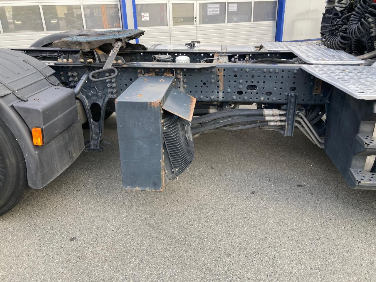 Tractor unit Iveco X-Way IVECO AS440X46 T/P ON (HI-TRACTION) Euro6 Iveco X-Way IVECO AS440X46 T/P ON (HI-TRACTION) Euro6: picture 6 Tractor unit Iveco X-Way IVECO AS440X46 T/P ON (HI-TRACTION) Euro6 Iveco X-Way IVECO AS440X46 T/P ON (HI-TRACTION) Euro6: picture 6