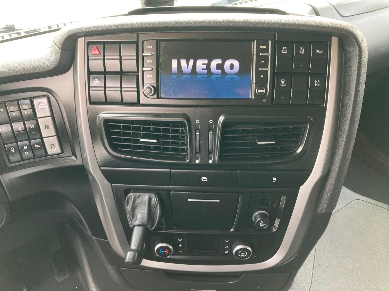 Tractor unit Iveco X-Way IVECO AS440X46 T/P ON (HI-TRACTION) Euro6 Iveco X-Way IVECO AS440X46 T/P ON (HI-TRACTION) Euro6: picture 11 Tractor unit Iveco X-Way IVECO AS440X46 T/P ON (HI-TRACTION) Euro6 Iveco X-Way IVECO AS440X46 T/P ON (HI-TRACTION) Euro6: picture 11