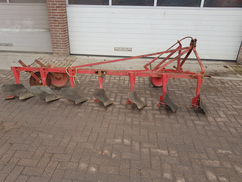 7 schaar ploeg - Plow: picture 1 7 schaar ploeg - Plow: picture 1