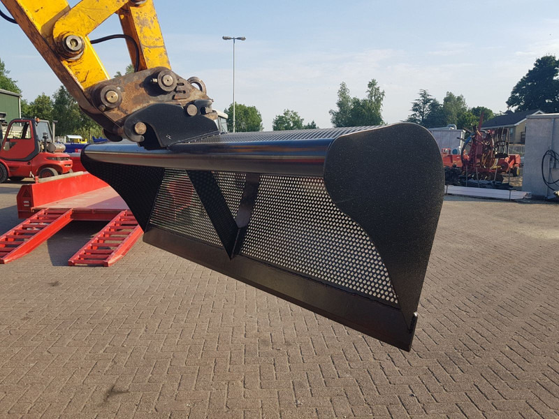 Baggerbak - Bucket: picture 1 Baggerbak - Bucket: picture 1