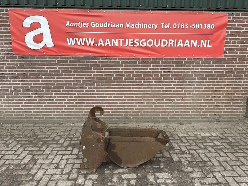 CW 30 - Bucket: picture 1 CW 30 - Bucket: picture 1