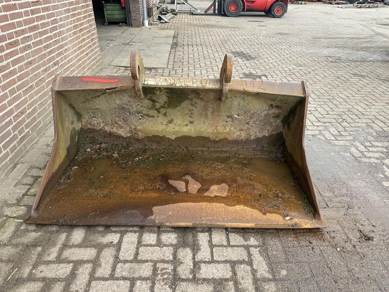 CW 30 - Bucket for Construction machinery: picture 4 CW 30 - Bucket for Construction machinery: picture 4