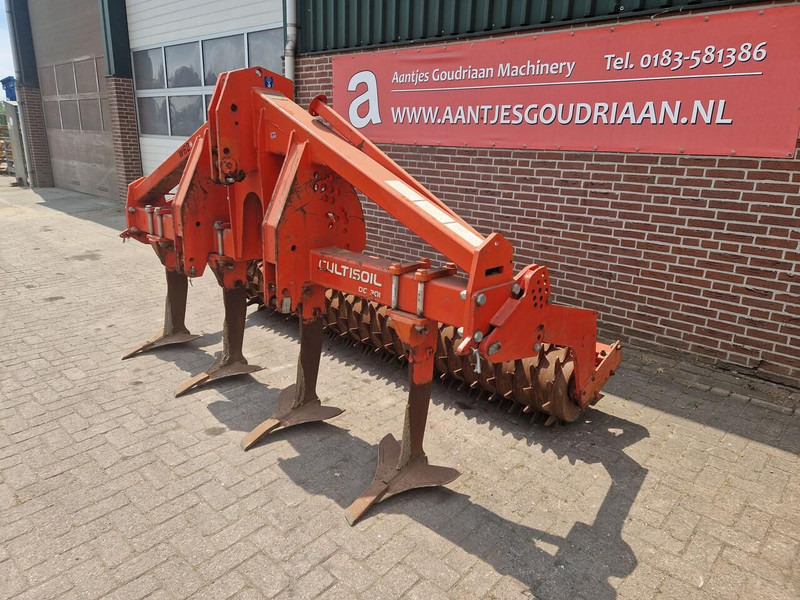 Diepwoeler - Subsoiler: picture 2 Diepwoeler - Subsoiler: picture 2