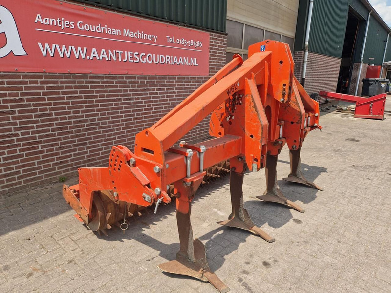 Diepwoeler - Subsoiler: picture 3 Diepwoeler - Subsoiler: picture 3