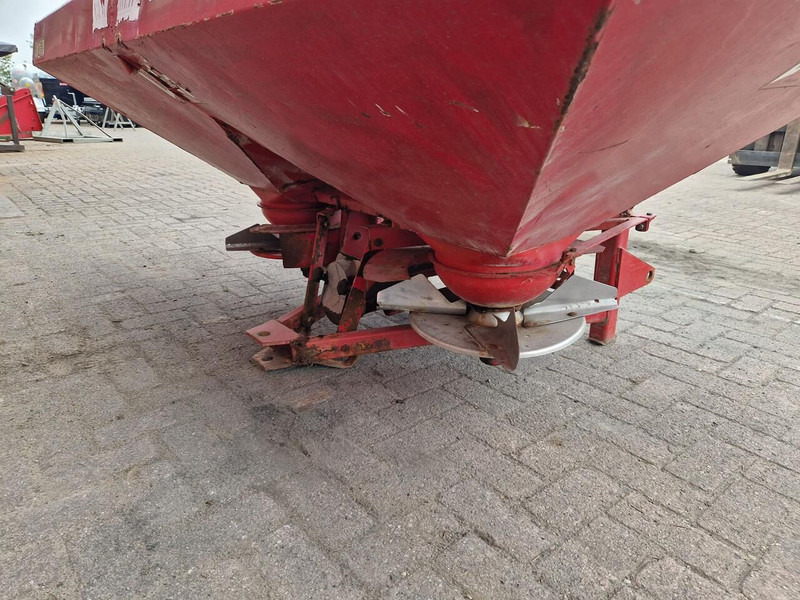 Lely - Fertilizer spreader: picture 5 Lely - Fertilizer spreader: picture 5