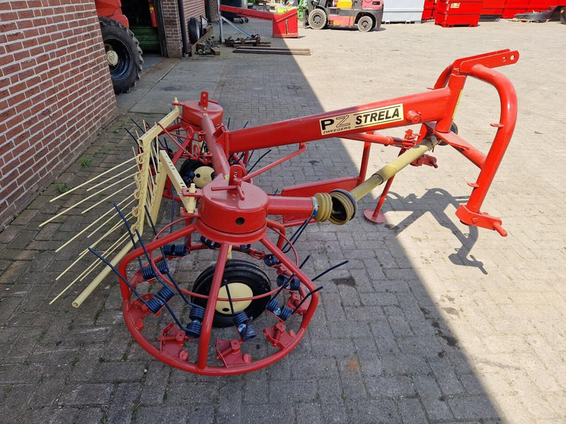 PZ strela - Tedder/ Rake: picture 4 PZ strela - Tedder/ Rake: picture 4