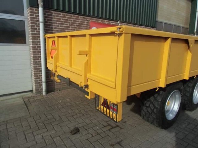 Tandemas bakkenwagen - Trailer: picture 2 Tandemas bakkenwagen - Trailer: picture 2