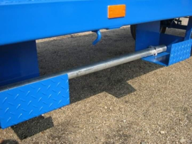 Balenwagen - Timber trailer: picture 5 Balenwagen - Timber trailer: picture 5